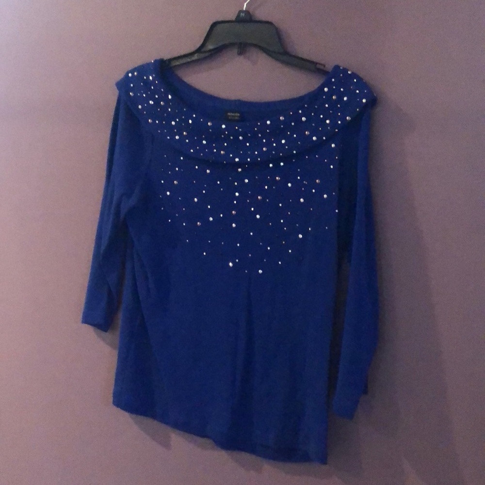 Scoop neck blouse